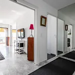 Les Pieds Dans L'eau Pour 6 Personnes à Saint-raphaël Appartement *