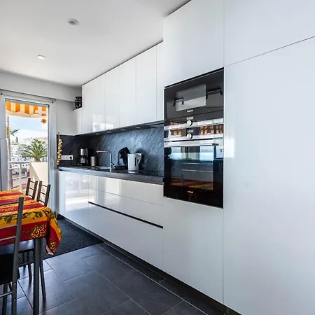 Les Pieds Dans L'eau Pour 6 Personnes A Saint-raphael * Saint-Raphaël